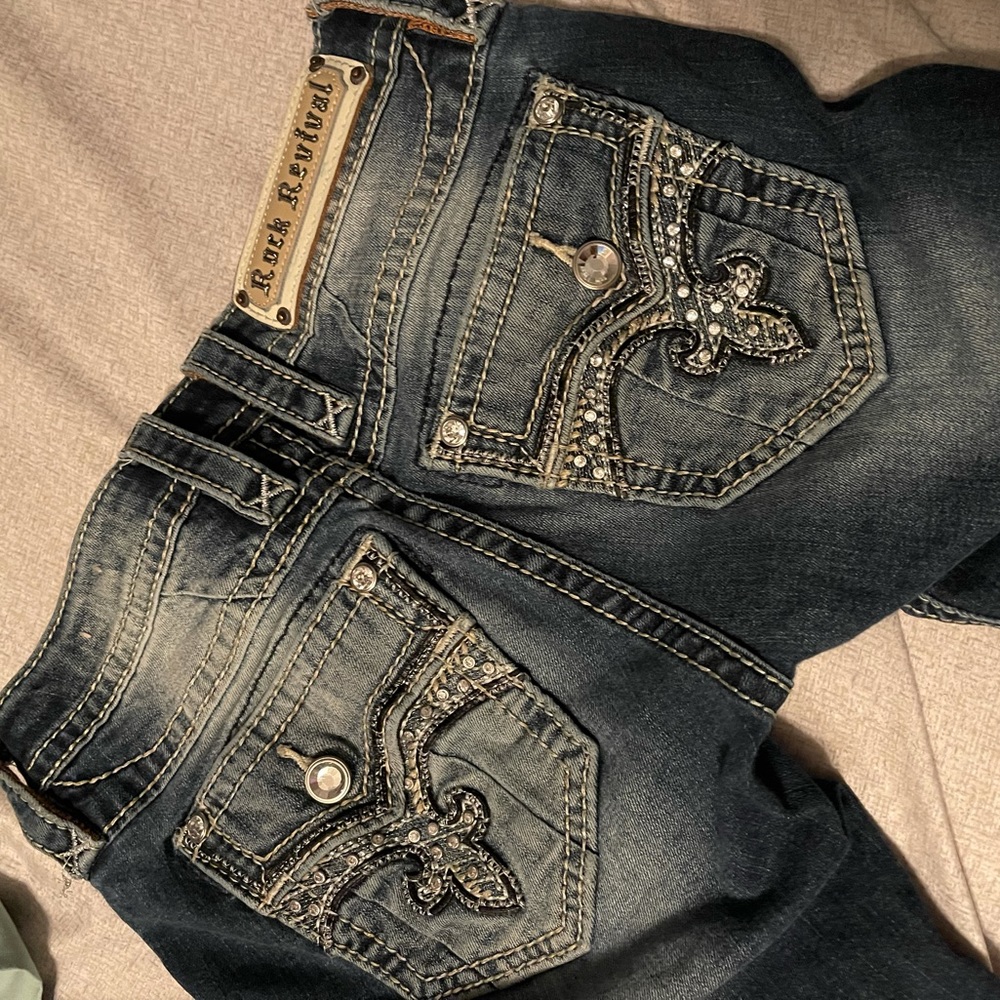 Rock revival skinny jeans